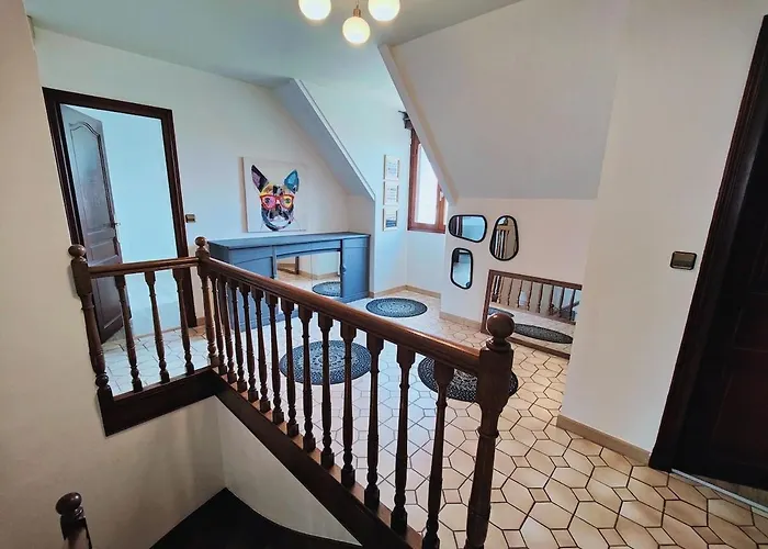 Villa Chic & Spacious Urban Oasis La Courneuve